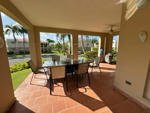 House In Frontbeach Resort ベガ・アルタ 別荘