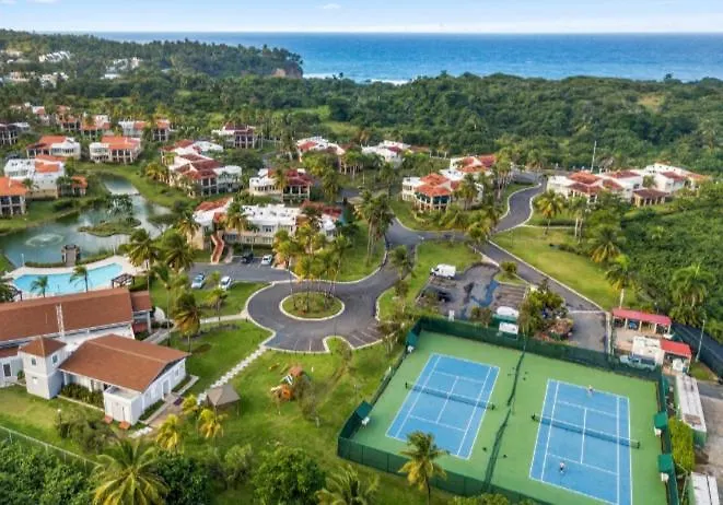 House In Frontbeach Resort ベガ・アルタ