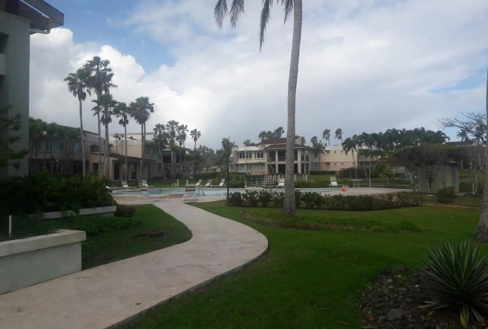 House In Frontbeach Resort ベガ・アルタ 別荘